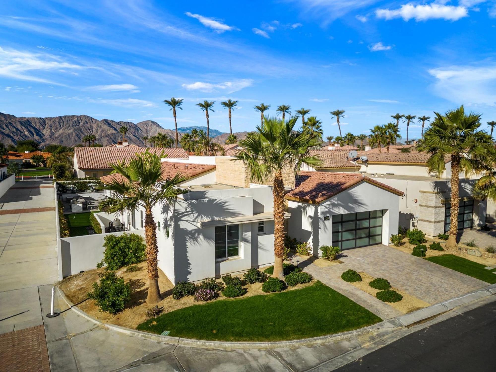 Sports Fan Paradise W/ Pool+Golf Villa La Quinta Exterior photo